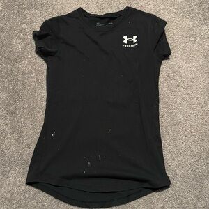 Black under armour shirt kids
